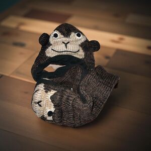 NWT Kids Nirvana Designs Cheeta Monkey Hatscarf Wool